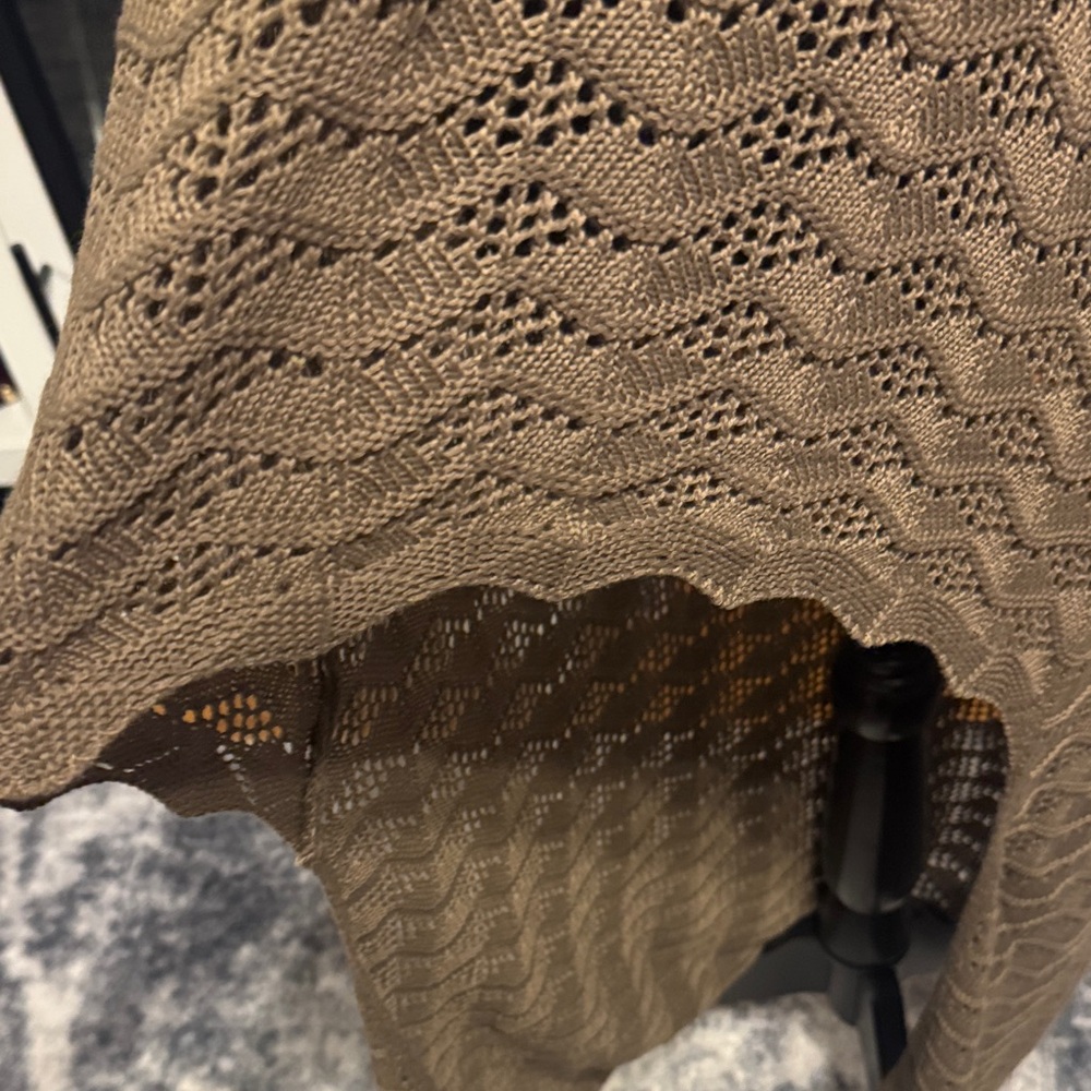 Chic Brown Women's Knit Sweater - Picture 8 of 11